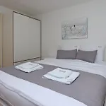 Appartement By The Sea Selce, Crikvenica - 23909 Selce